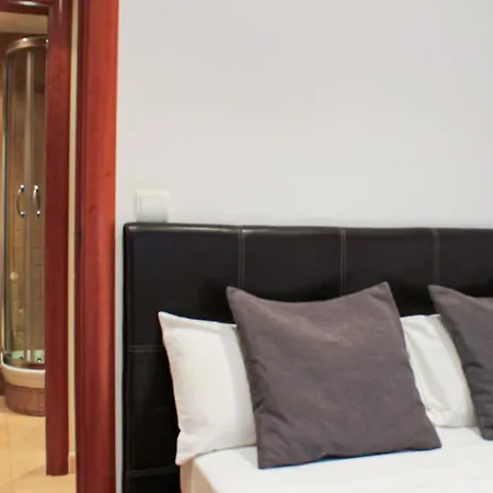 Robert シッチェス